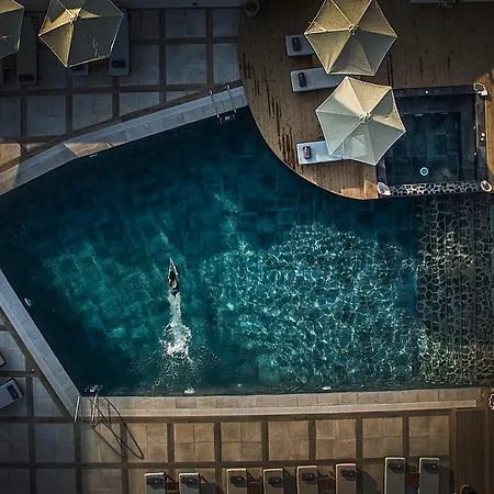 Hotel Orama